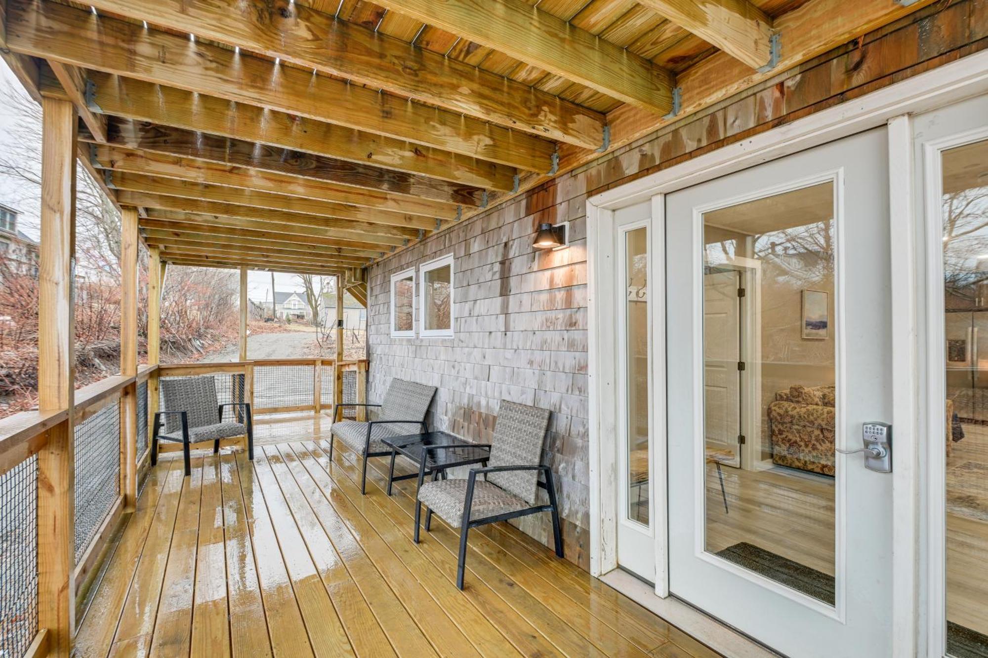 Cozy Maine Getaway Covered Deck, Walk To Beach! Lubec Экстерьер фото
